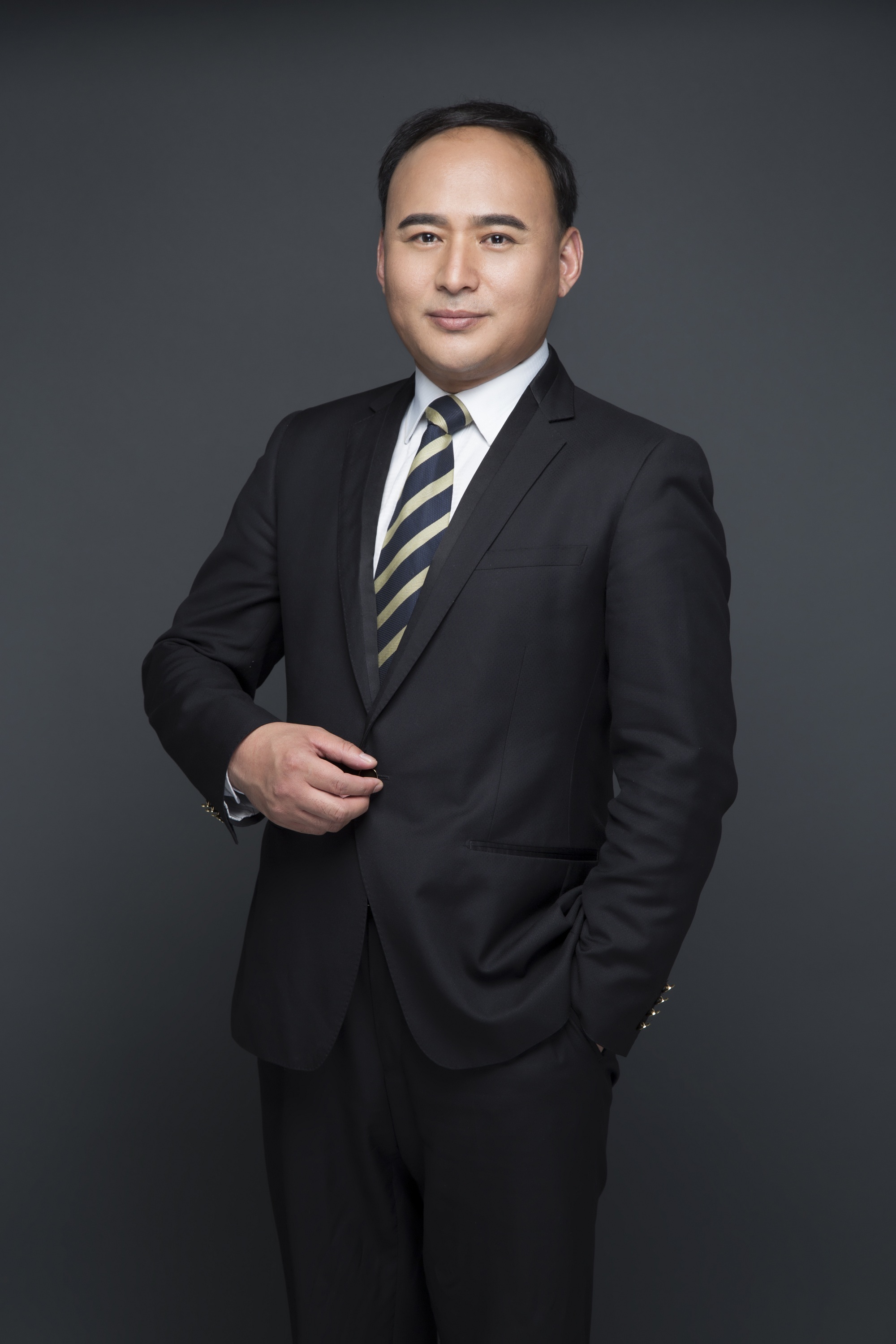 梁现华 舞台监督负责人